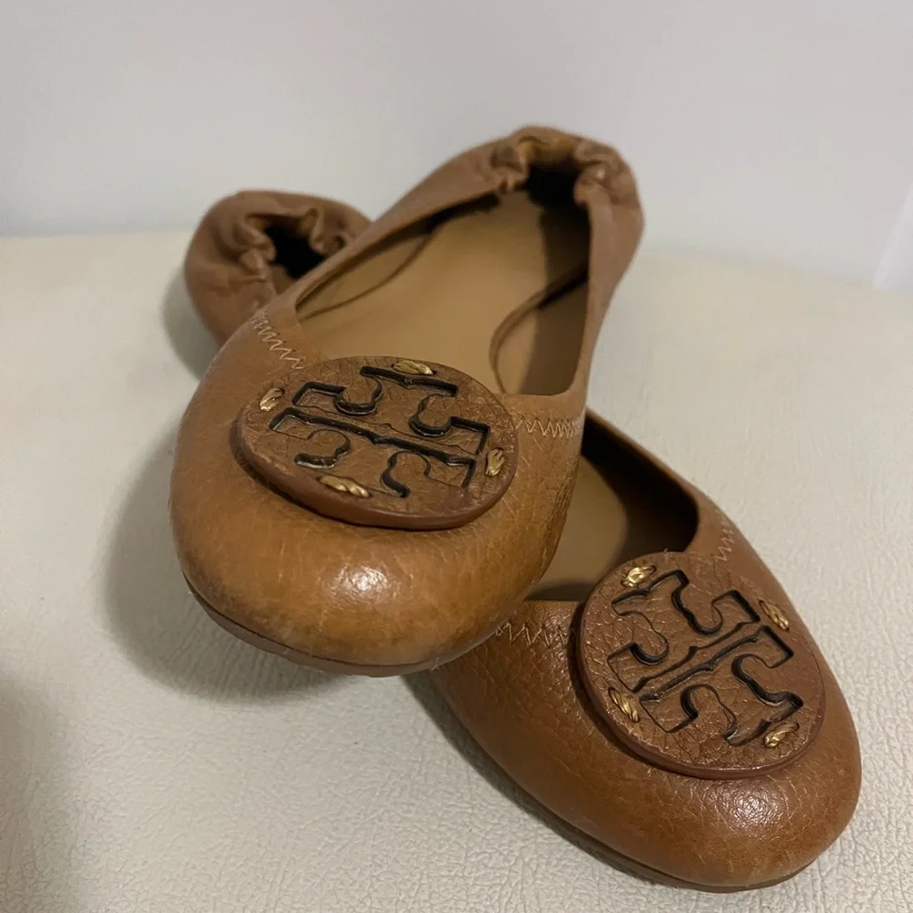 Tory Burch Reva Camel Classic Leather Slip-On Ballet Flats Women’s Size 7.5